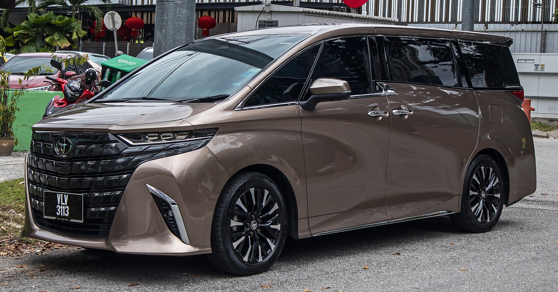 Toyota Alphard MPV reference vehicle for premium Iskandar Puteri private transfers